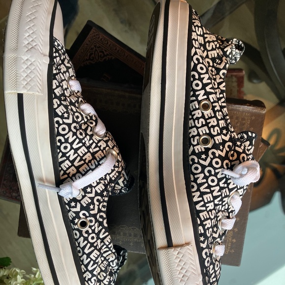 Converse Shoreline Black and White Script - Size 9 - Picture 7 of 8